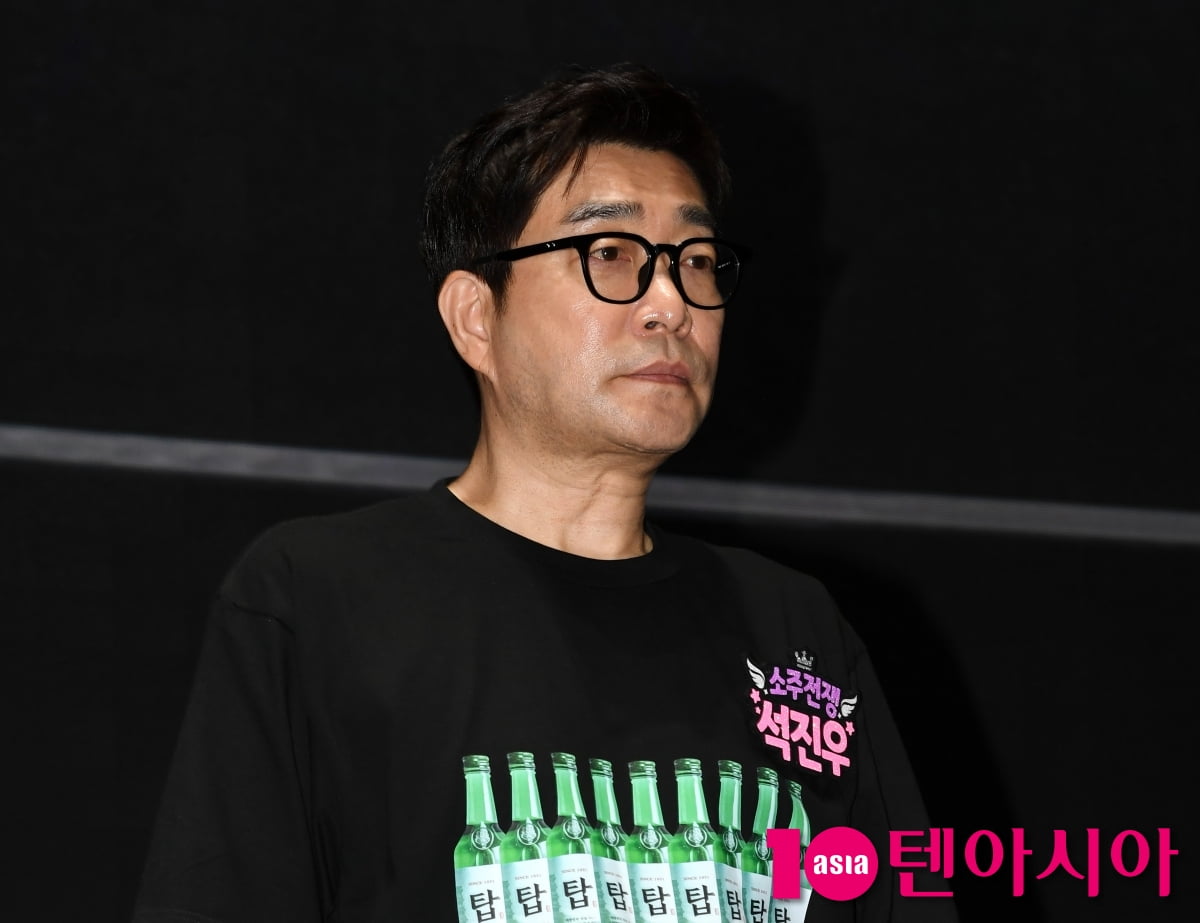 '소주전쟁' 손현주, 무대인사도 진지한 회장님[TEN포토+]