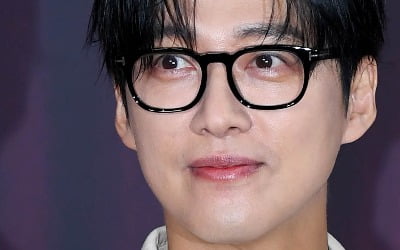 "남궁민은 우주대스타, 감독은 나부랭이"…8년만에 재회인데, "업혀 가려고" ('우리영화')