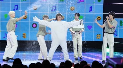 엔플라잉, '만년설'로 더쇼 1위[TEN포토+]