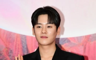 이정하, 알고보니 '전교 1등' 엄친아였다…"암기 과목 자신 있었죠" ('히어로즈') [TEN인터뷰]