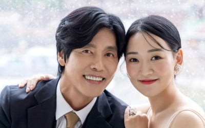 54세 최성국, 둘째는 자연임신이었다…"♥24살 연하 아내, 예민한 상태"('사랑꾼')