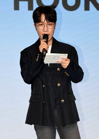 고영배, 에이티즈 기자간담회 MC[TEN포토+]