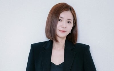[공식] '53세' 장서희, 겹경사 맞았다…데뷔 37년 차에 예능 MC 연달아 캐스팅