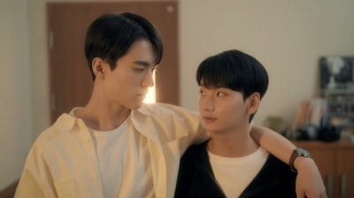 [종합] "너랑 자보고 싶어" 최재혁, 염민혁에 ♥키스…브레이크 없는 불도저 ('볼보이 택틱스')