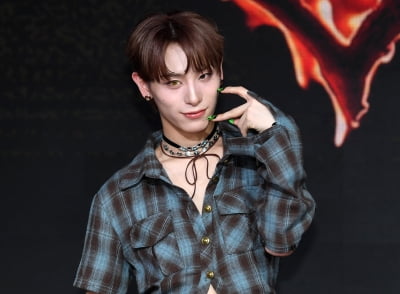 엑스러브(XLOV) 하루, 비타민 꽃미소[TEN포토+]