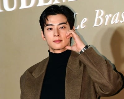 차은우, 입대 한 달 앞두고 기쁜 소식 전했다… 함께 리듬게임하고 싶은 남자 가수 1위 [TEN차트]