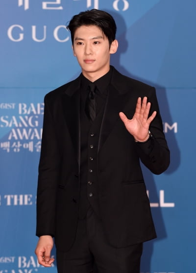 네팔에서 중간에 먼저 귀국…덱스, '태계일주4' 도중 갑작스런 이별