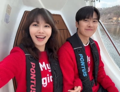 최수영, ♥정경호 눈치 안 본다…공명과 팔짱 낀 채 "네가 좋은 이유"