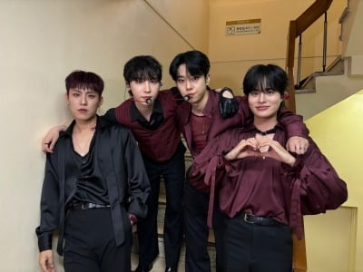 워너원 해체 6년 만에…이대휘·박우진, 깜짝 컴백 예고 "AB6IX 멋진 앨범 준비 중"