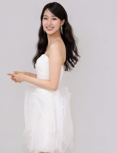'32세' 주시은, 모두가 놀란 화이트 드레스…"소중한 사람을 만나 소식 전합니다"