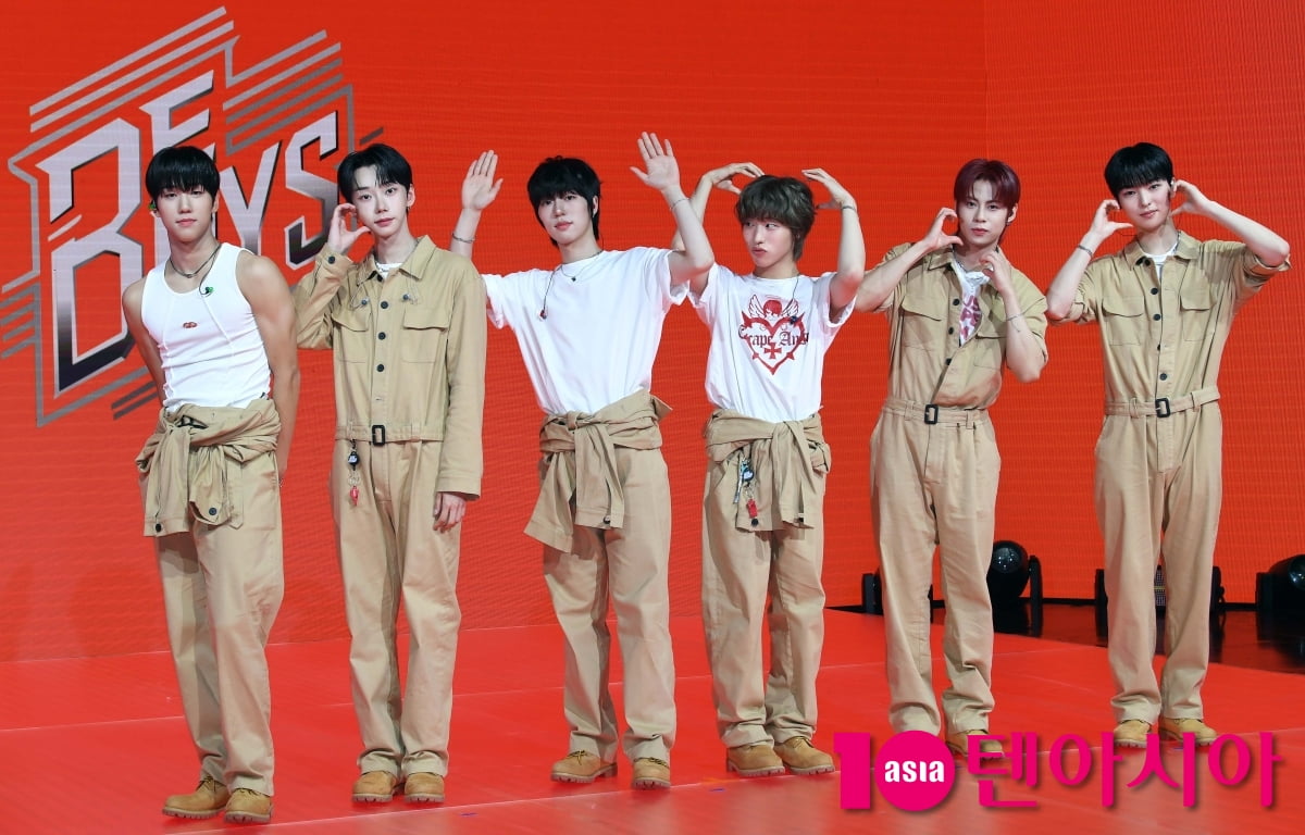 비보이즈, 첫 번째 미니앨범 ‘BE:1(비:원)’으로 데뷔[TEN포토+]