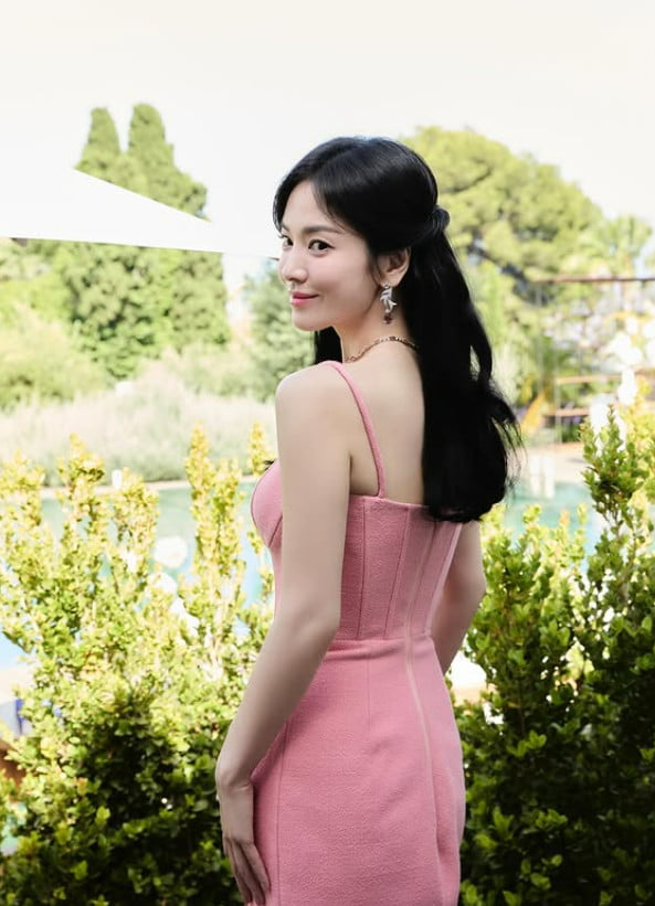 사진=송혜교 SNS