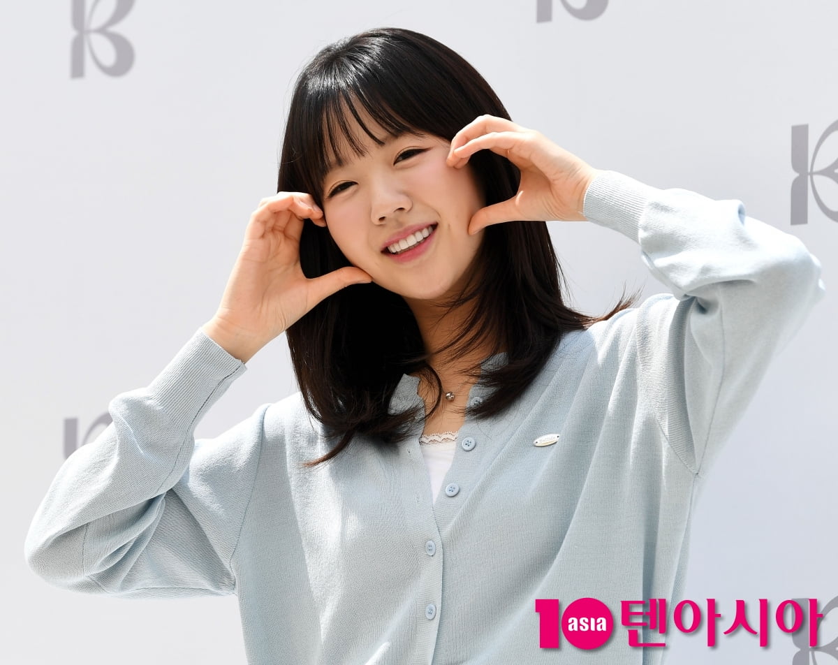 지예은, 이 날씨에 야외라니...청순하게[TEN포토]