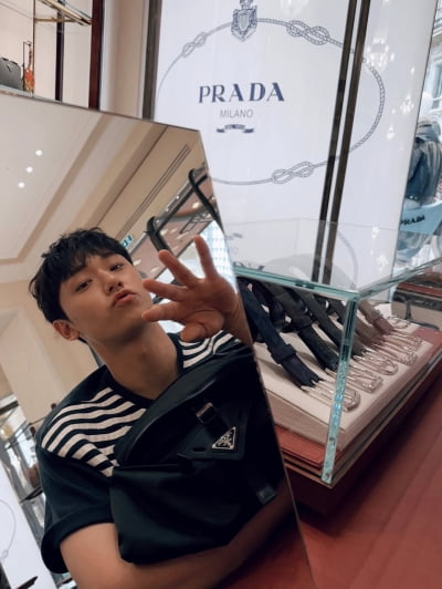'5살 연상 여배우 ♥' 이도현, 전역 후 럭셔리 풀장착..."비주얼 실화냐"