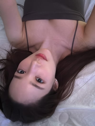 '39세' 박민영, 침대 위에서 빛난 고혹적인 비주얼..."나이 안 믿겨"