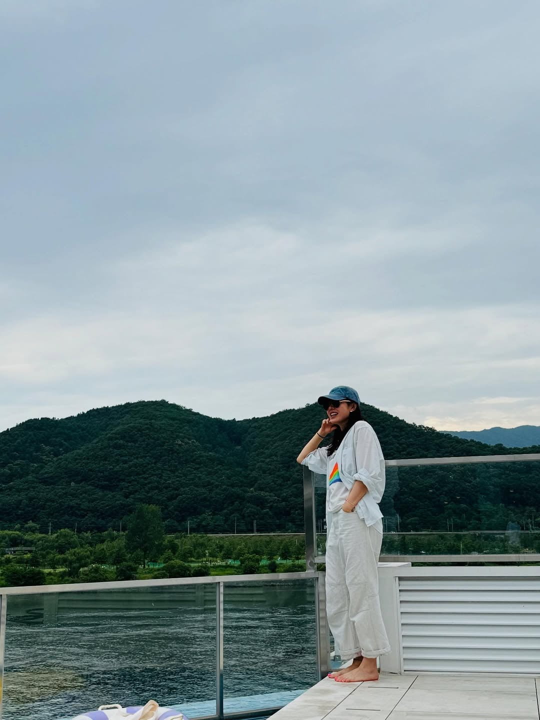 사진 = 손예진 인스타그램