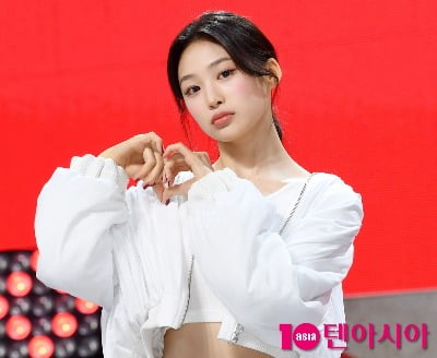 베이비 돈 크라이 베니, 시크한 막내[TEN포토+]