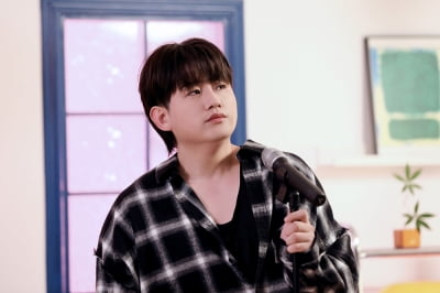 우디, 日 공식 데뷔…'혹시 세상에 혼자 남겨진 것 같다면' 일본어 버전 발매