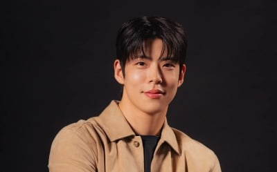 "설경구 연설 장면 돌려봐"…최우성, '킹메이커' 보면서 연기 연습했다 ('러닝메이트') [인터뷰②]