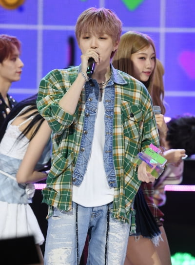 강다니엘, 더쇼 1위[TEN포토+]
