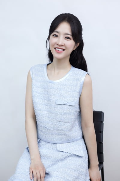 박보영, 결국 눈물 흘렸다…"팬들 편지에 왈칵, 힘들 때 쏟아내고 와" ('미지의 서울') [인터뷰 ②]