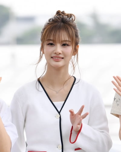 엔믹스 설윤, 공항을 밝히는 무결점 비주얼[TEN포토+]