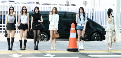 베이비몬스터, 화려한 공항패션...여친룩의 정석[TEN포토]