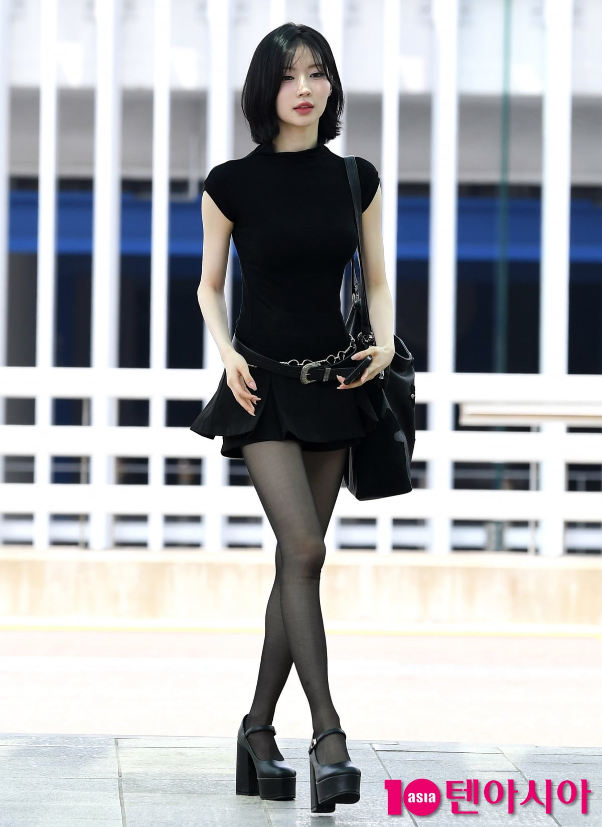 베이비몬스터 아사, 바비인형 뺨치는 8등신 비율[TEN포토+]