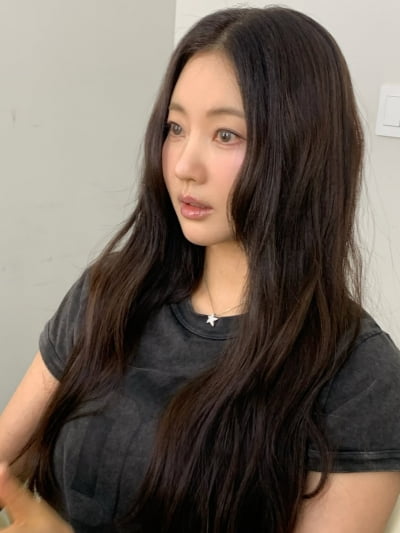 Korean Actress Kim Sa-rang Stuns Fans with Timeless Beauty in Latest Instagram Post