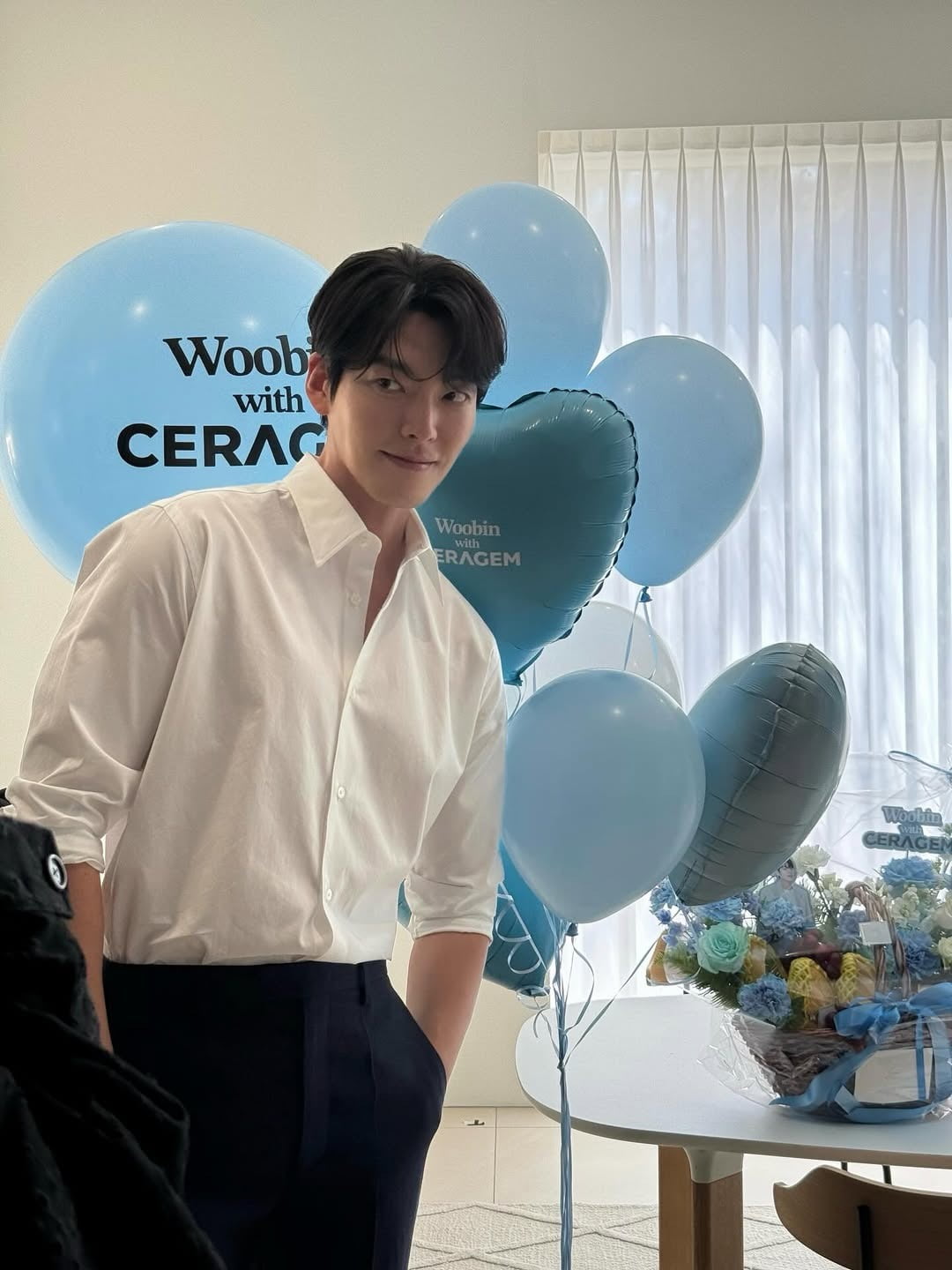 사진 = 김우빈 인스타그램