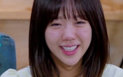 [종합] 지예은, 결국 오열했다…"교통사고로 세상 떠나" 베티박 子에 전현무도 '울컥' ('크리코')