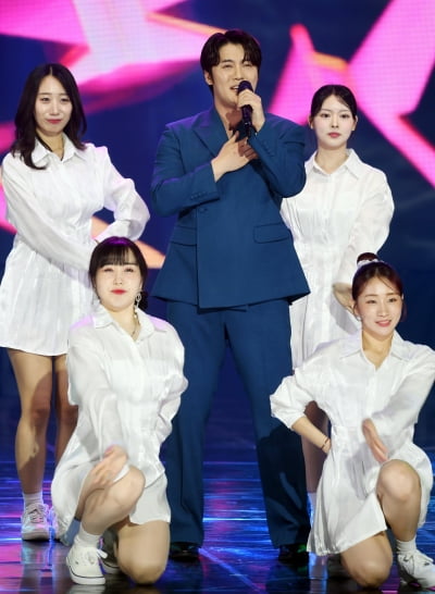 손빈아, 흥겨운 '땡큐' 무대[TEN포토]