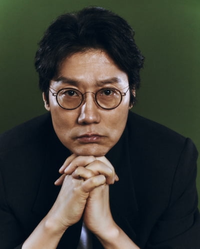 6년간 치아 10개 잃었는데…'오겜' 감독, 장기 프로젝트 재도전? 절레절레[TEN인터뷰]