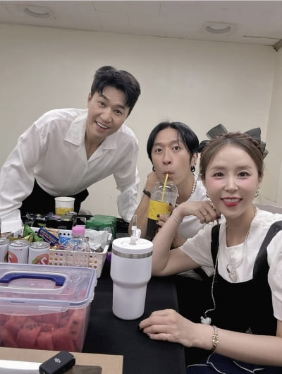 부부재산 약정 체결하라니…신지도 뿔났다 “그런 일 없을 것”[종합]