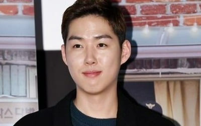 배우 백성현, 건설 현장 일용직 뛴다더니…결국 설움 폭발, "뛰는 거 맞냐고" ('뭉찬4')