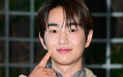 [공식] 온유, 16개 도시에서 첫 월드투어 개최…서울 공연 선예매 오늘(3일) 시작