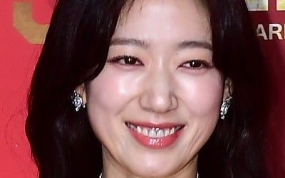 '최태준♥' 박신혜, 기쁜 소식 전했다…1년 만에 복귀 알리더니 팬미팅 성료