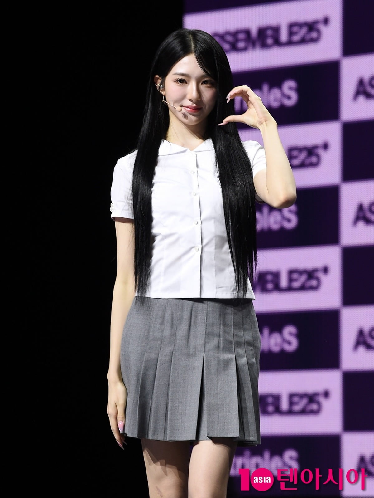 K팝 내 '하나의 중국' 논란 또 터졌다…중국인 멤버 관리 미흡에 몸살 '끙끙' [TEN피플]