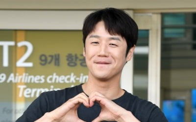 [공식] '언슬전' 대박난 정준원, 겹경사 터졌다…서울→호치민·타이페이 팬미팅 개최