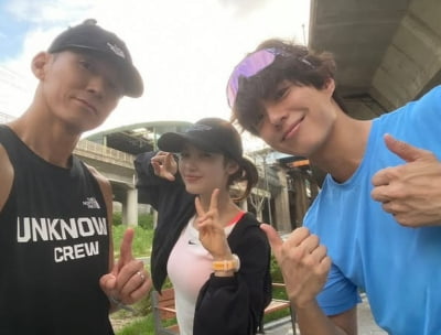 뉴진스 다니엘, 박보검과 새벽에 뛰는 사이…대회 동반 출전하나