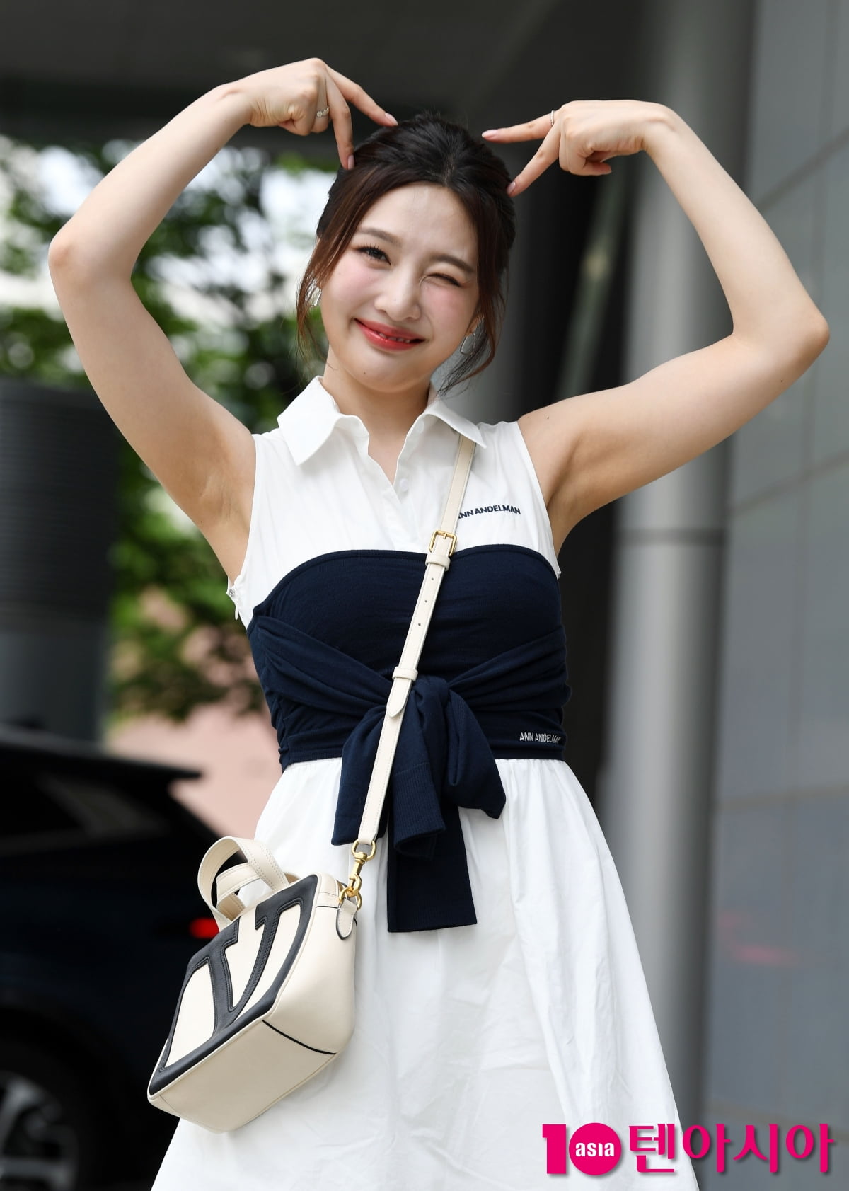 레드벨벳 조이, 폭염 날리는 꽃미소...어떻게 봐도 예쁨 한가득[TEN포토+]