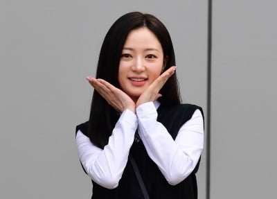[전문] '학폭 논란' 송하윤, 1년여 만에 입 열었다…"22년간 쌓은 명예 훼손, 최초 유포자 고소" [TEN이슈]