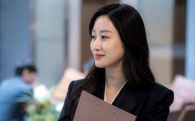 전헤빈, 늦깎이 변호사 됐다…대형 로펌 입사, "개인적인 사정 있어" ('에스콰이어')