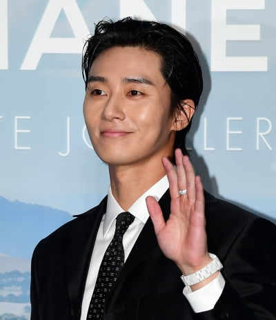 [공식] 박서준, '무단 광고'에 60억 소송 아니었다…"실제 청구는 6천만원, 악질 행위 지속" [TEN이슈]