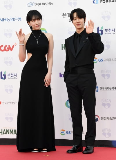 강지영-이기광, 레드카펫의 선남선녀[TEN포토+]