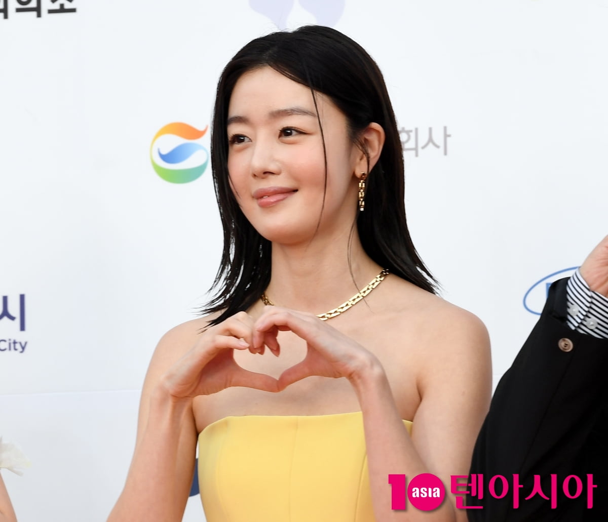 한선화, 우아한 오프숄더[TEN포토+]