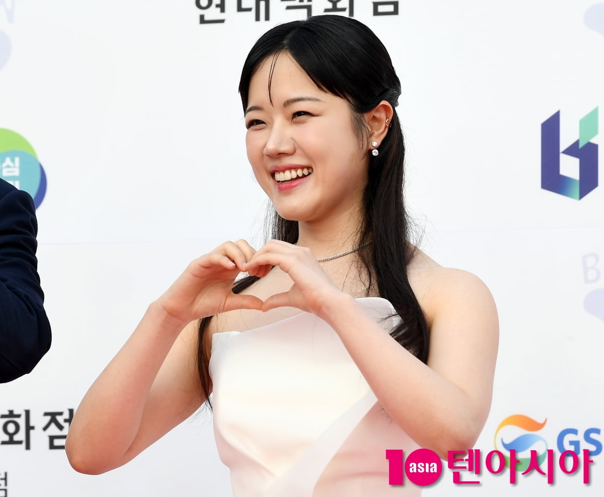 김향기, 확 달라진 분위기[TEN포토]