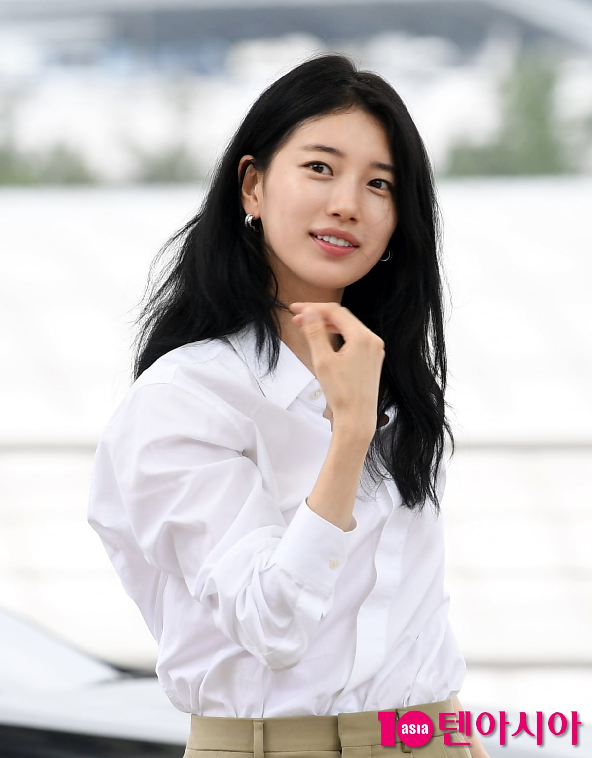수지, 오늘도 비주얼 '열일'중...요정이 여기있네[TEN포토+]