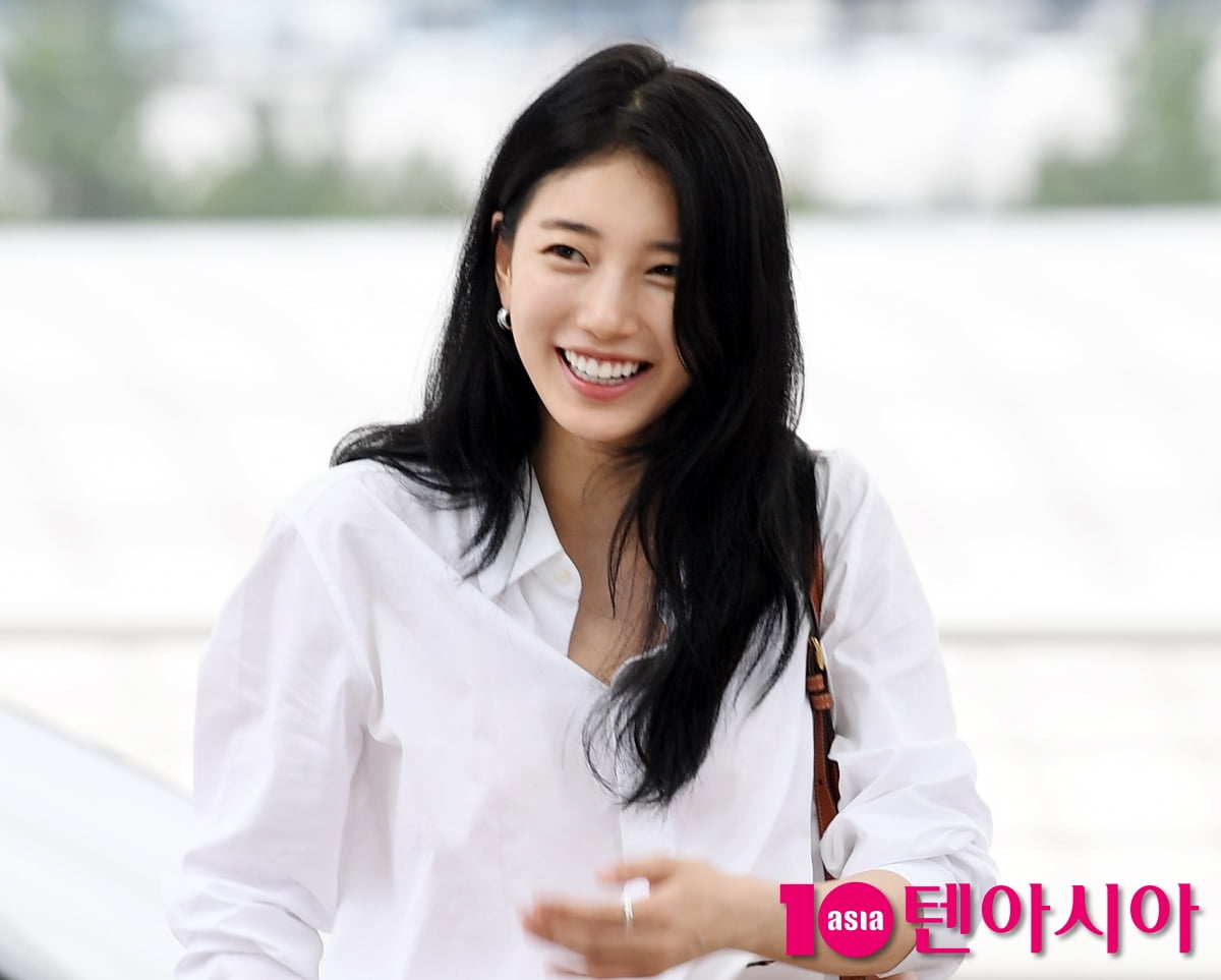 수지, 청순미 뿌리는 공항패션...오늘도 이쁨[TEN포토+]