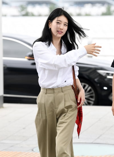 수지, 오늘도 비주얼 '열일'중...요정이 여기있네[TEN포토+]